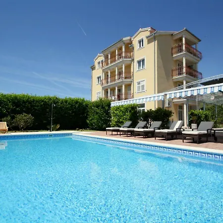 Apartment Mare-5 By Interhome