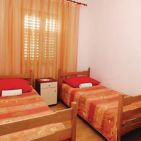 Apartment Mare-5 By Interhome Trogir